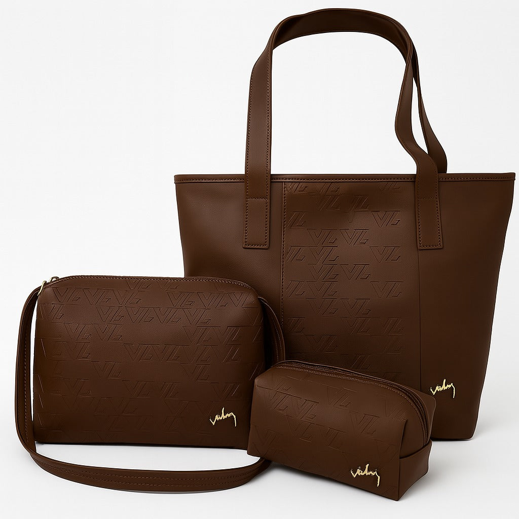 TRIO EN CUERO DAMA VELEZ