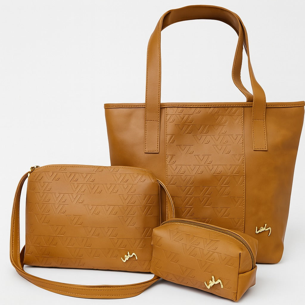 TRIO EN CUERO DAMA VELEZ