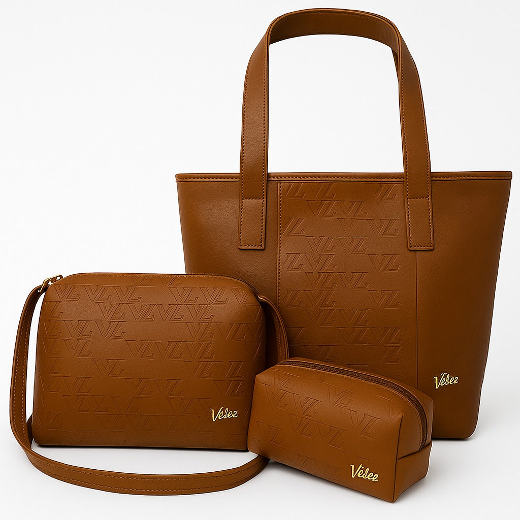 TRIO EN CUERO DAMA VELEZ